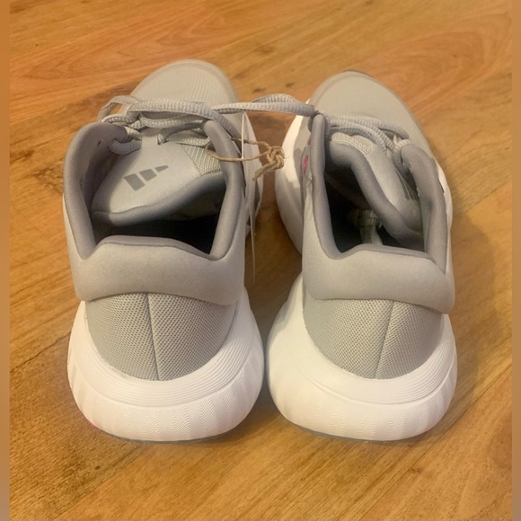 Women’s Adidas Response gray running shoes, HP2959, size 10.5, NWT, no box - Picture 9 of 11